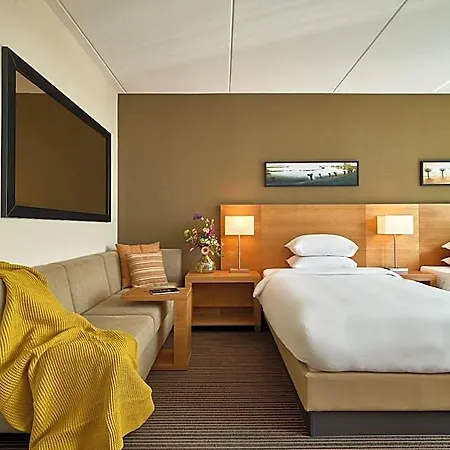 Hyatt Place Airport Hotel Amesterdão
